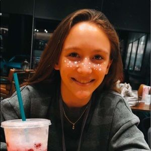 Meet your Posher, Hannah